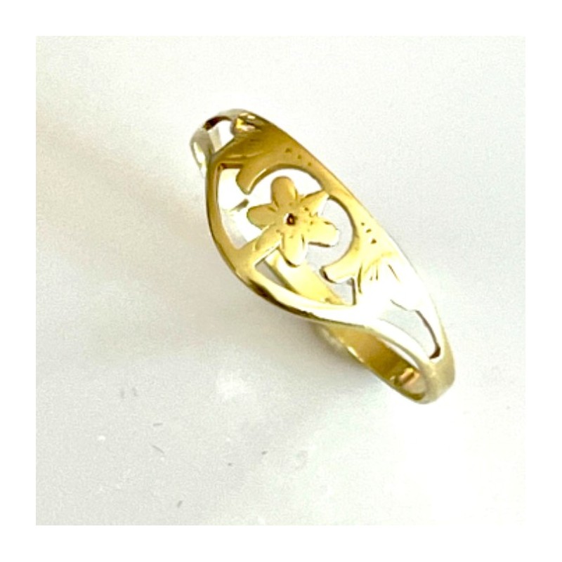 Zlatý prsten ze 14 karátového zlata