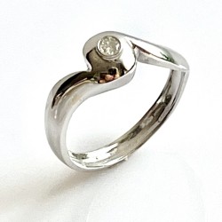 Briliantový prsten z bílého...