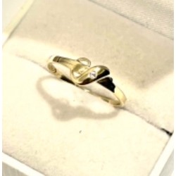 Zlatý prsten ze žlutého 14 karátového zlata