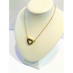 Stříbrný náhrdelník s granáty – srdíčko